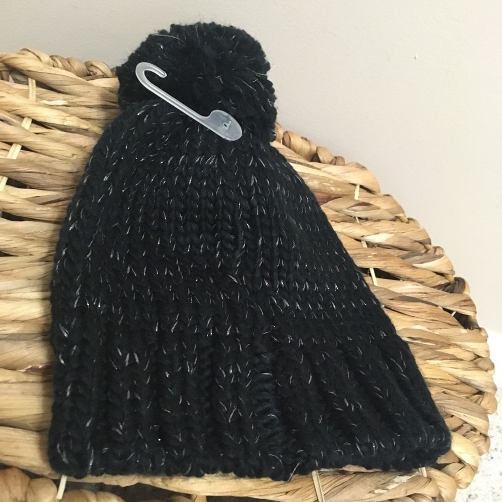 🆕 Knitted Gap Kids One Size Beanie Hat with Ball! 💥 - Picture 2 of 6